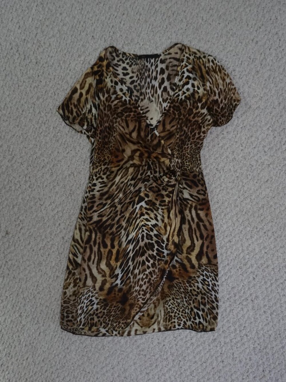 European Vintage Silk Cheeta Animal Print V Neck Dress M